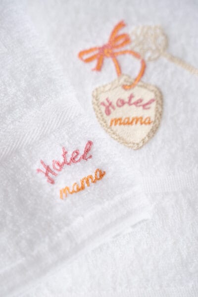 Hotel Mama Towel Set