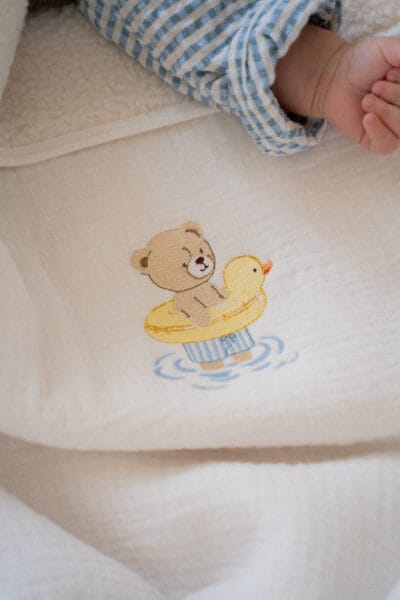 'Teddy's Splash' Large Blanket
